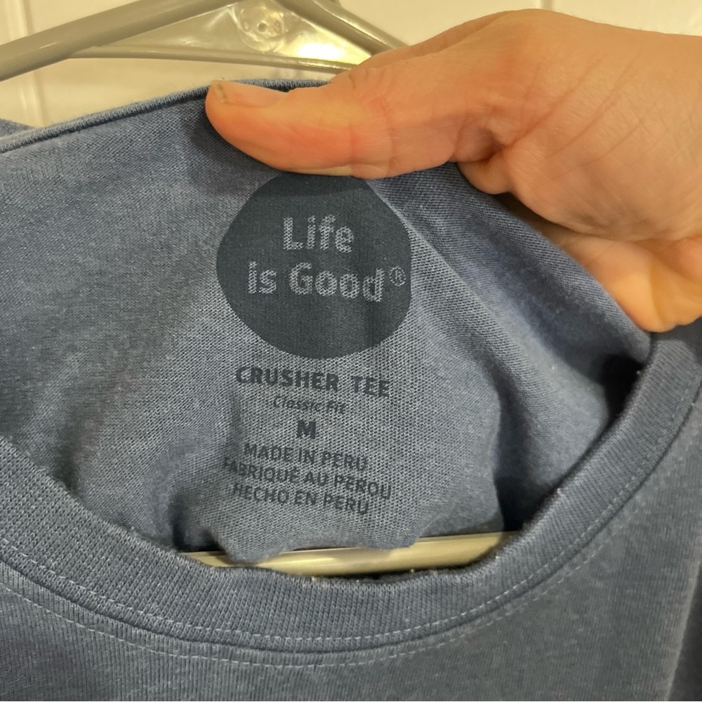 Life is Good Blue Women’s Long Sleeve Shirt Size M Land That I Love EUC - Picture 5 of 8